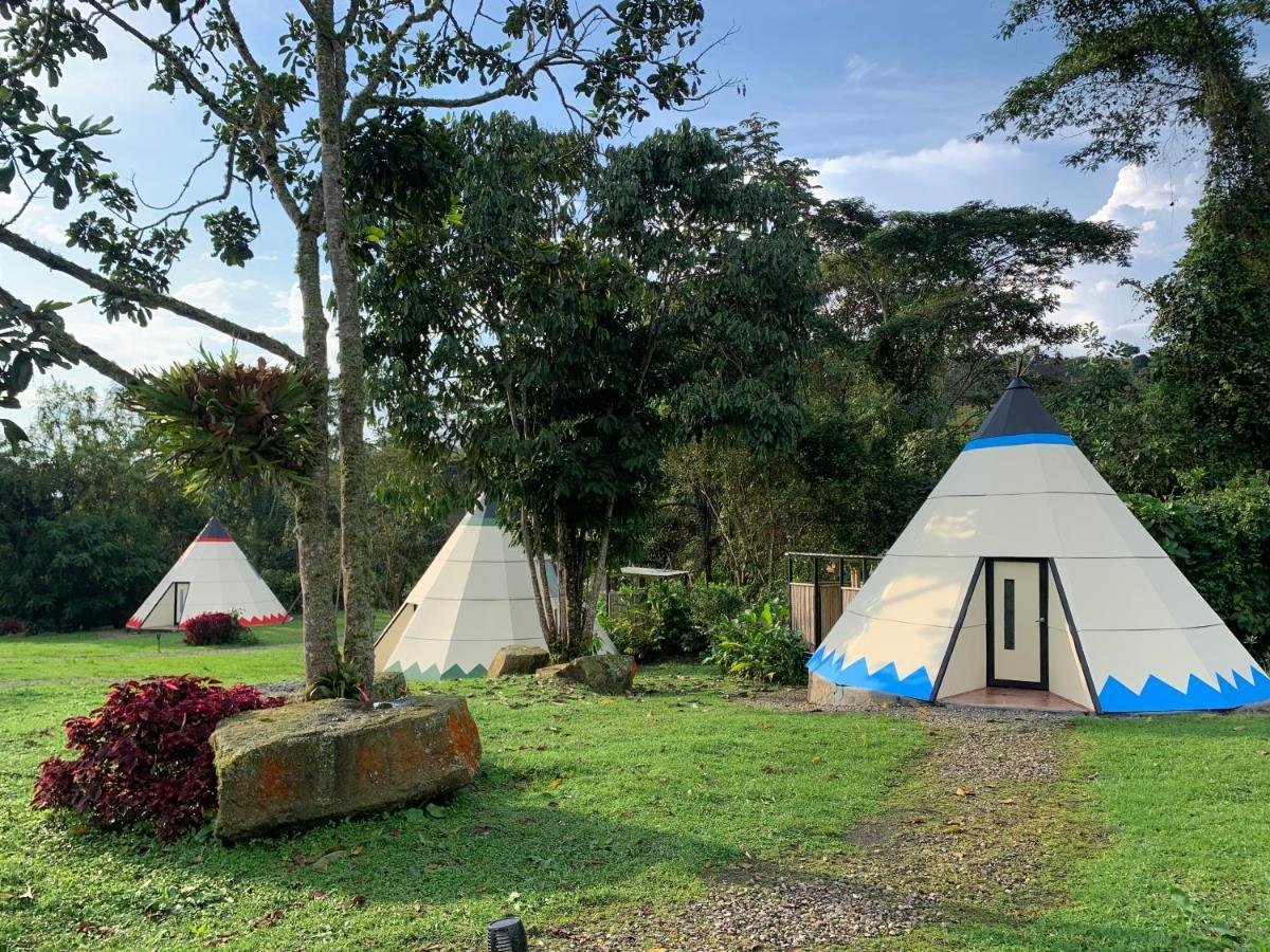 Refugio Del Bosque Glamping Hotel ลาเมซา ภายนอก รูปภาพ